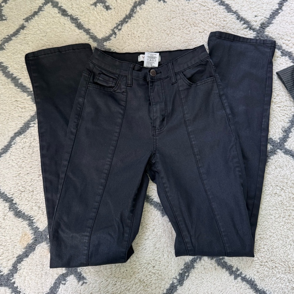Edikted black jeans